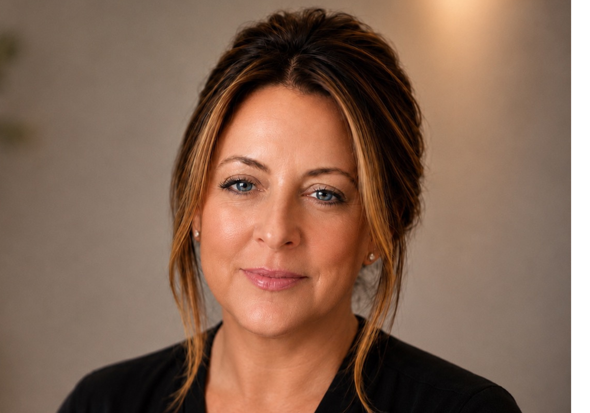 Darcey Wulkan, licensed esthetician and owner of The Ridgefield Spa by Darcey in Ridgefield, CT, providing customized facials, advanced skincare treatments, and personalized skin care.